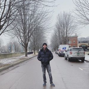 Meet your Posher, Ezzat